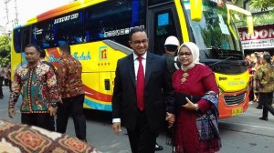 Gubernur DKI Anies Baswedan Bersama Istri